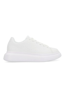 logo-low-top-leather-sneakers