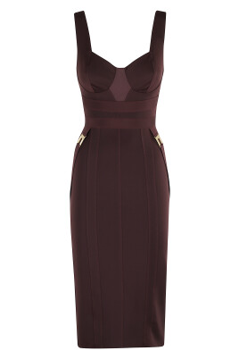 robe-bustier-merlot-avec-details-de-bijoux