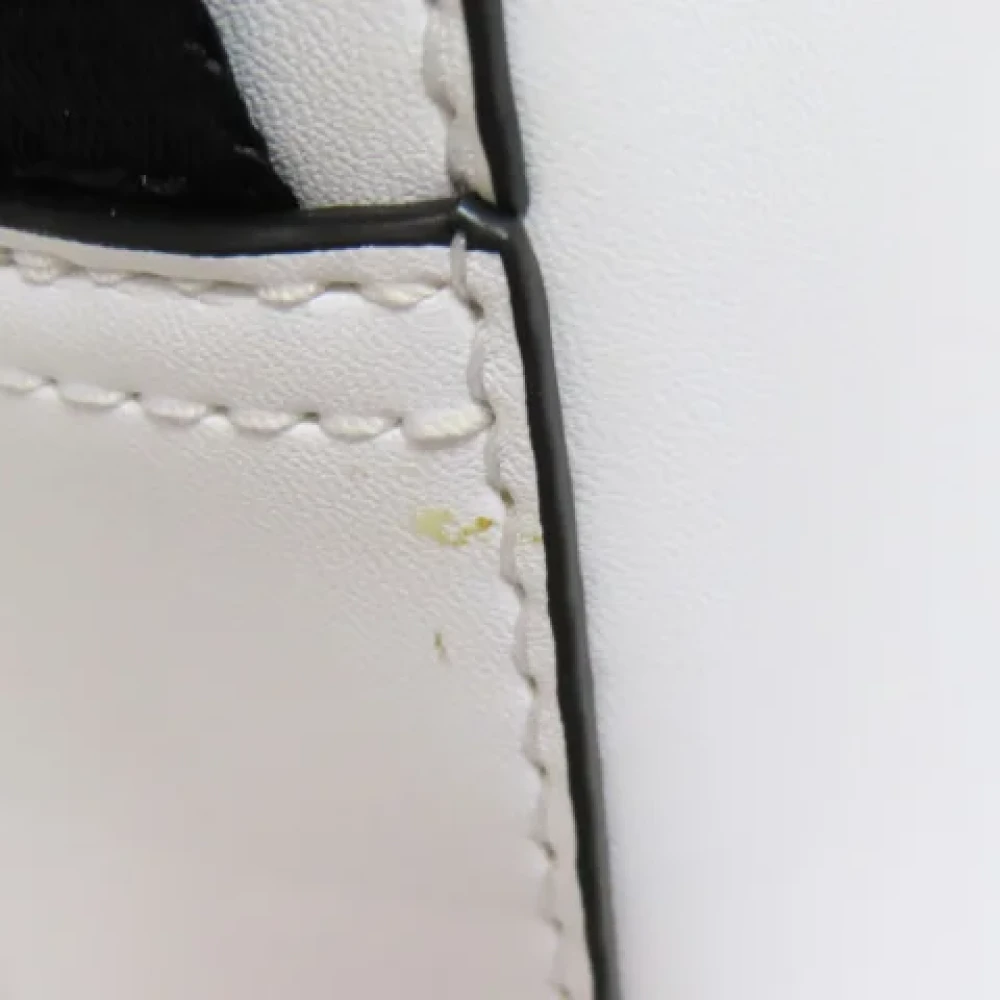 Michael Kors Pre-owned Fabric shoulder-bags White Dames
