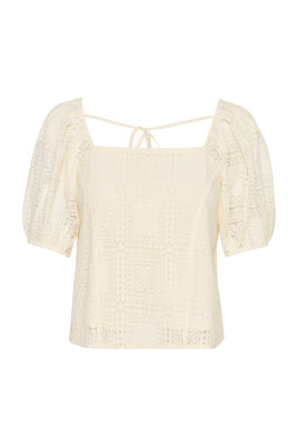 feminin-blus-med-puffarmar