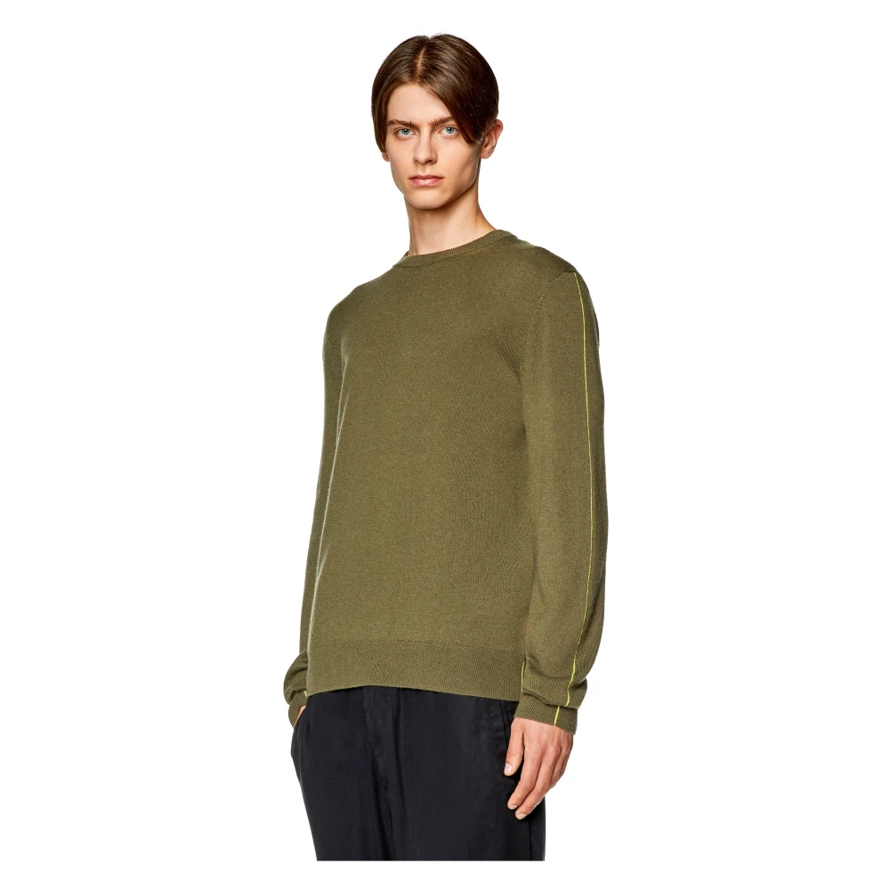 Diesel Jumper with contrast piping Green Heren