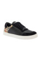 sneakers-check