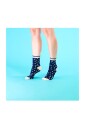 chaussettes-a-pois-design-sans-couture