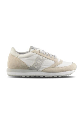 white-sneakers-with-eva-cushioning
