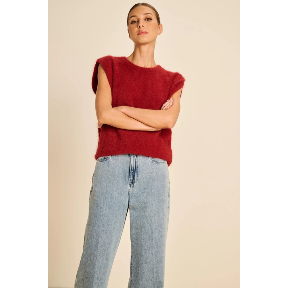 March23 Maya Top Red Dames