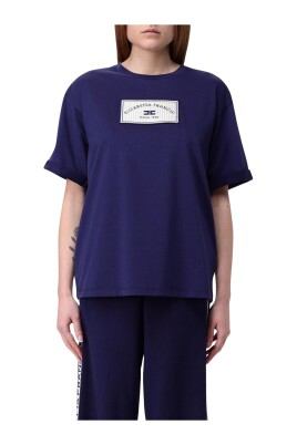 hvid-t-shirt-til-kvinder