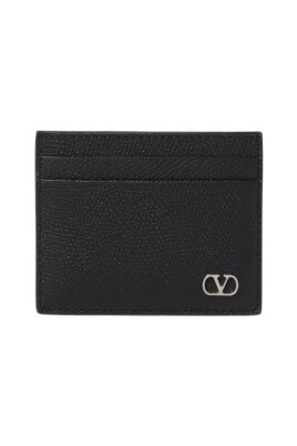 black-leather-card-holder-wallet