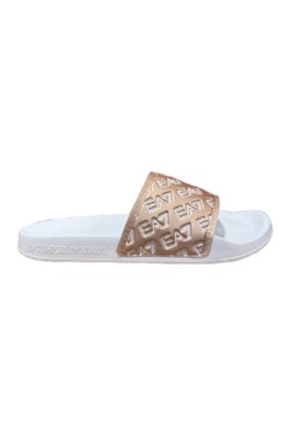 white-flip-flops-and-sliders-for-women