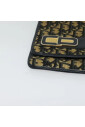 pre-owned-toile-pochettes-minaudieres