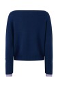 pull-bleu-ligne-droite-fil-doux