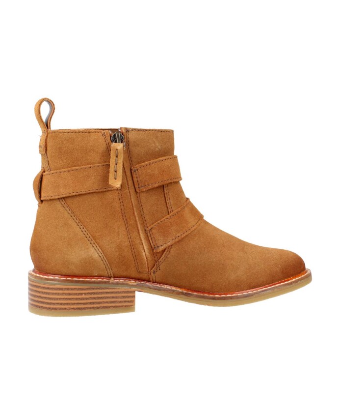 bottines-a-boucle-cologne