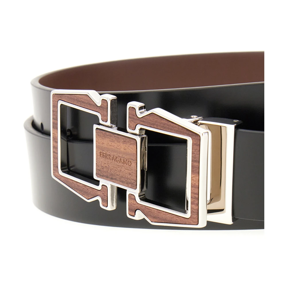 Salvatore Ferragamo Stijlvolle Riemen voor Mannen en Vrouwen Brown Heren