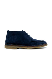 Botas