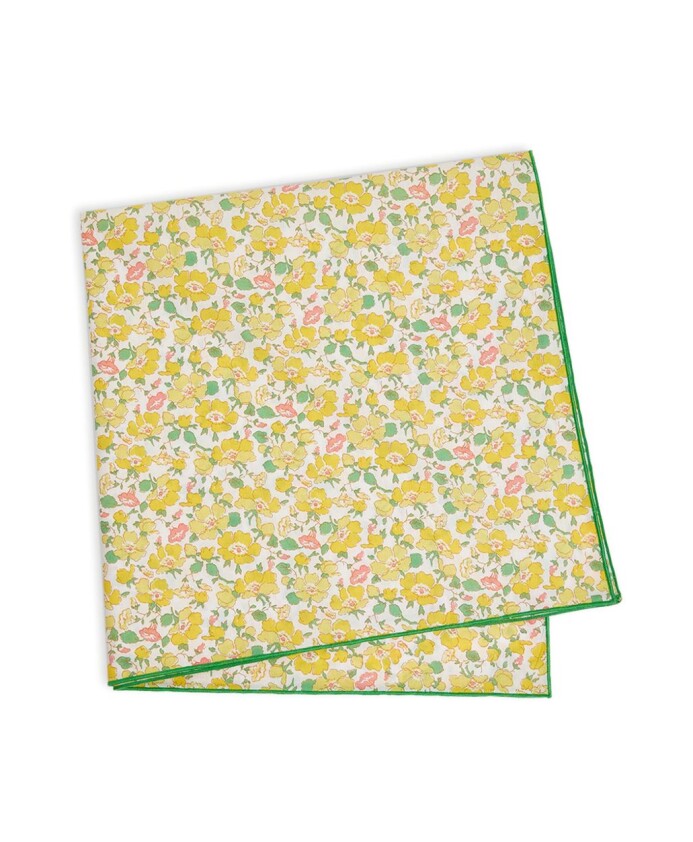 echarpe-a-motif-floral-avec-bordure-jaune