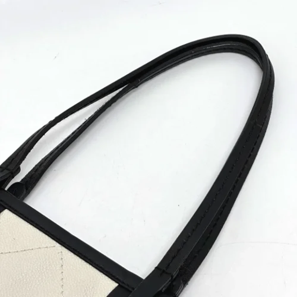 Chanel Vintage Pre-owned Leather chanel-bags White Dames