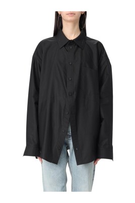 minimalistiskt-logobroderat-poplin-skjorta