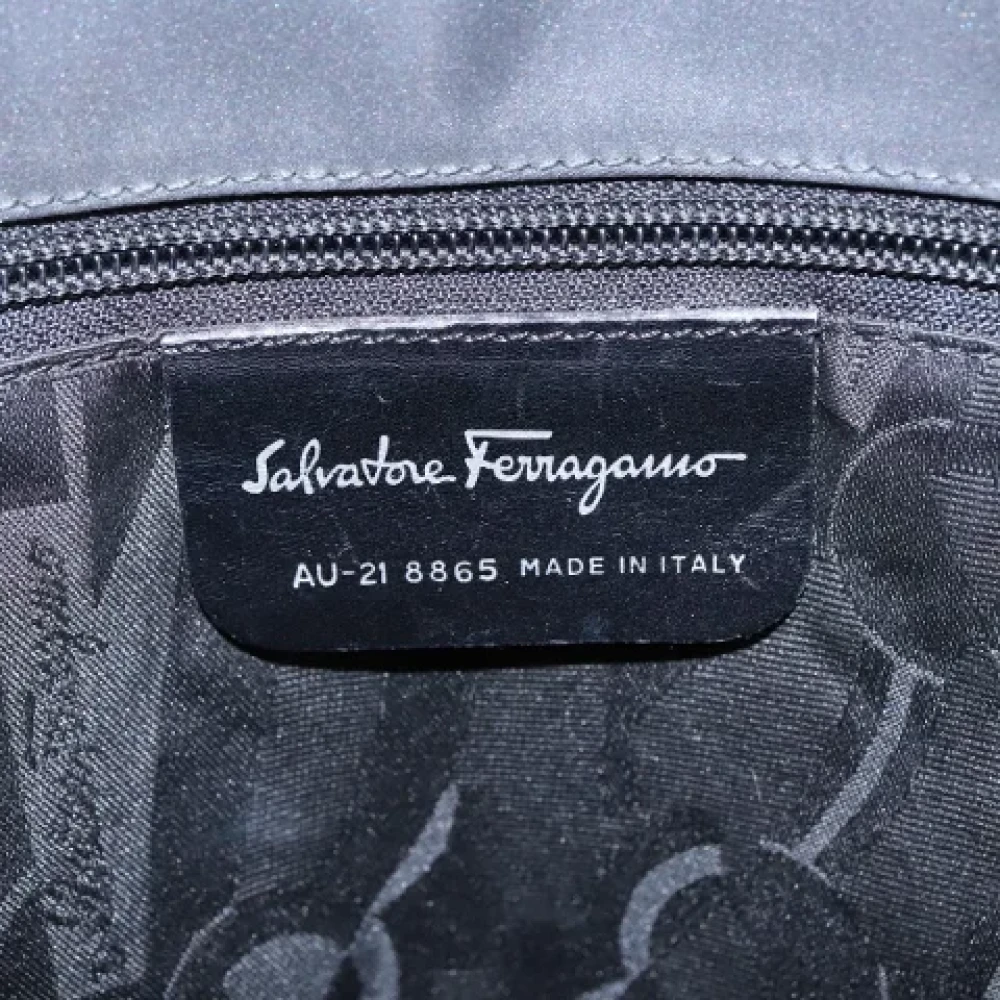 Salvatore Ferragamo Pre-owned Fabric handbags Black Dames