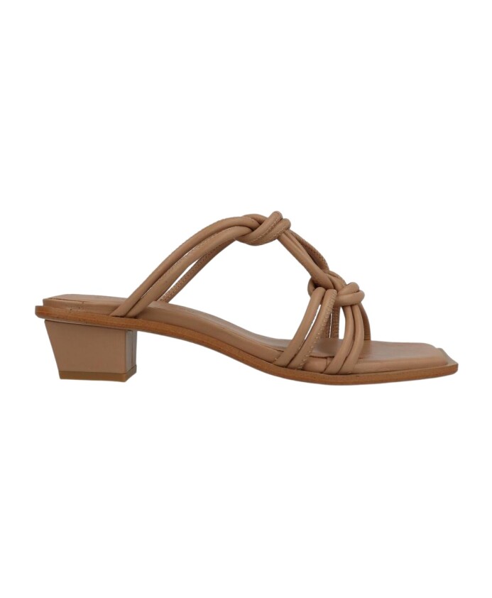 high-heel-sandals