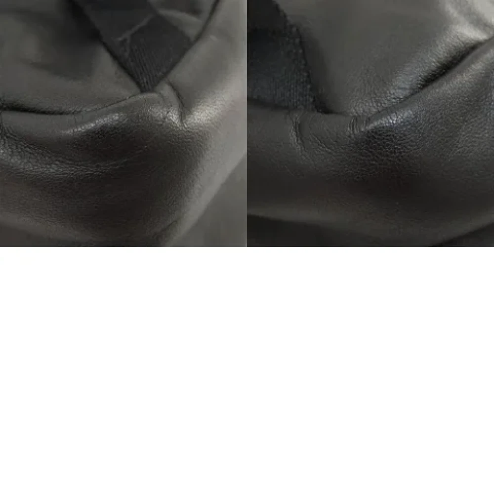 Coach Pre-owned Plastic shoulder-bags Black Dames