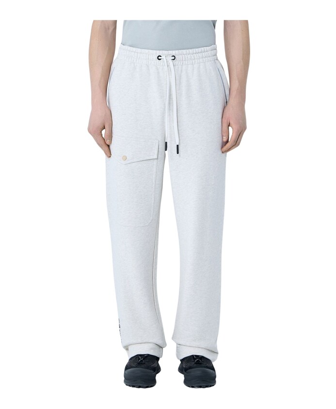pantalon-en-coton-avec-logo-patch