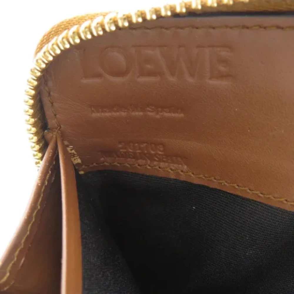 Loewe Pre-owned Leather wallets Brown Dames