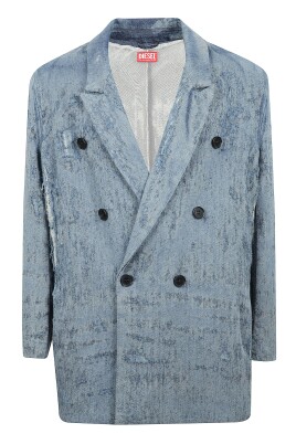 double-breasted-blazer-with-classic-lapels