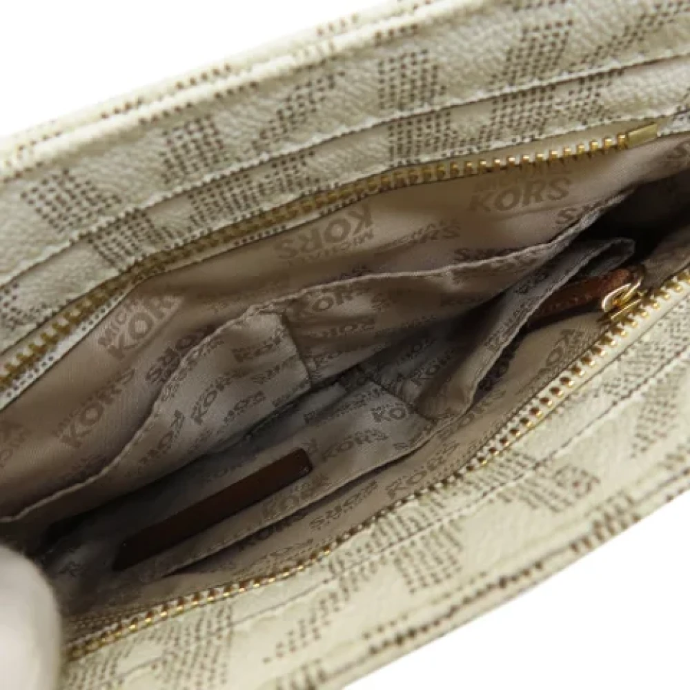 Michael Kors Pre-owned Canvas crossbody-bags White Dames