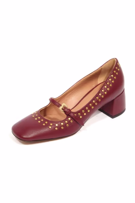 burgund-studded-heels