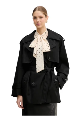 Trench Carrie