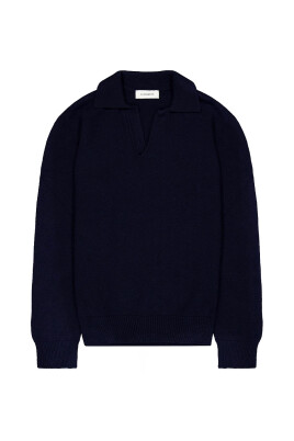 v-neck-knitwear