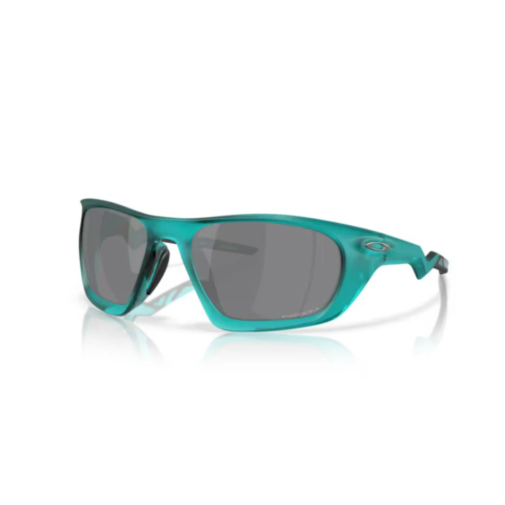 Oakley Unisex Blue Trendy Sunglasses Collection - Discover Now!