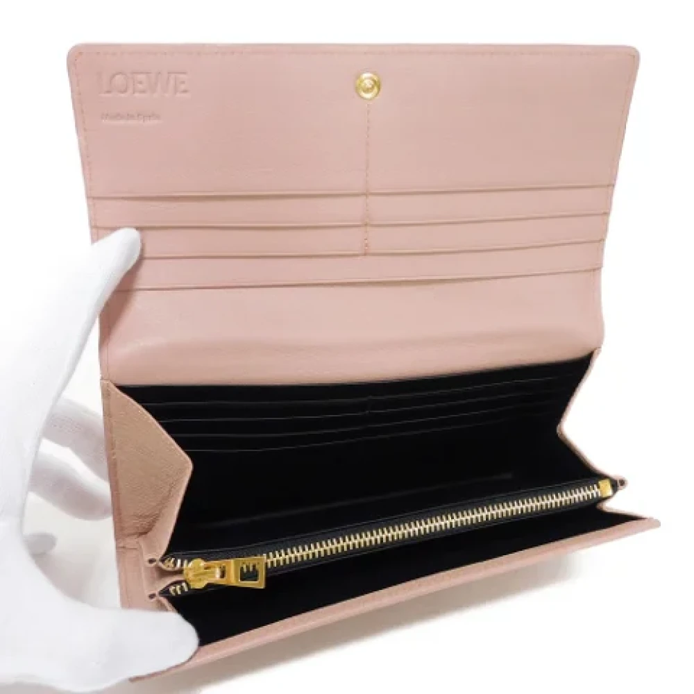Loewe Pre-owned Leather wallets Pink Dames