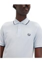 iconic-polo-shirt-with-laurel-logo