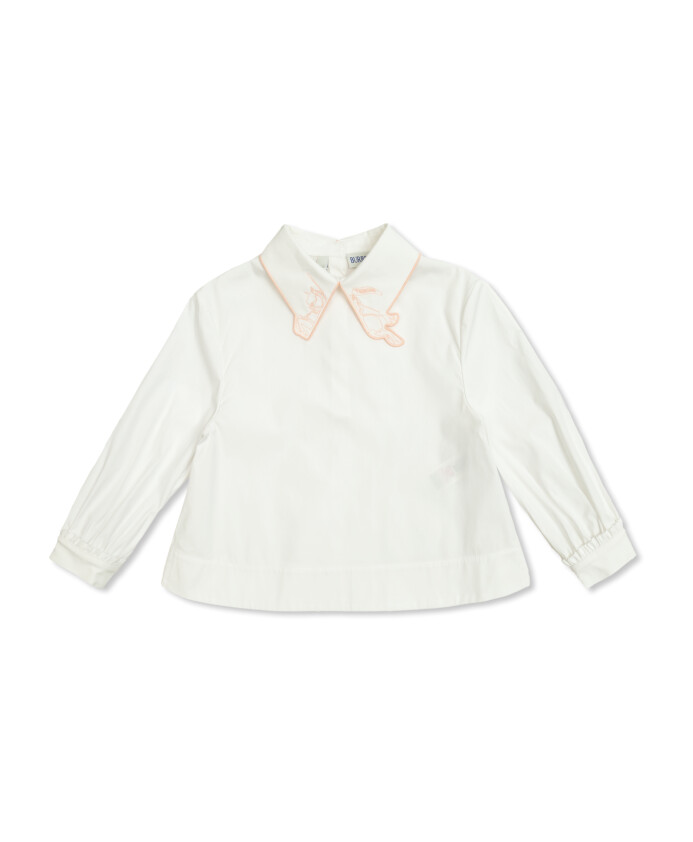 haut-en-coton-avec-broderie-decorative