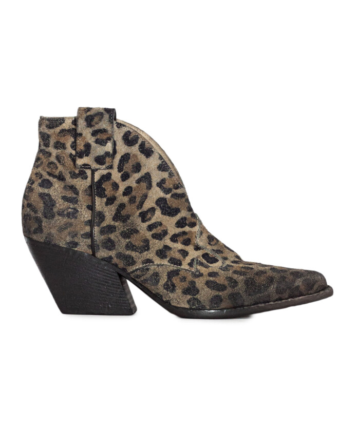 bottines-vintage-en-daim-texan