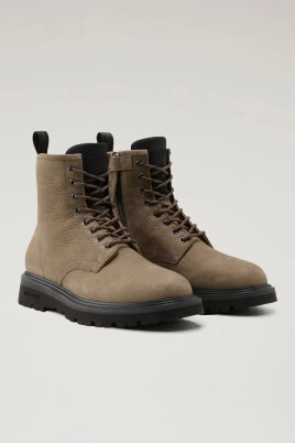 men-s-nubuck-city-boots