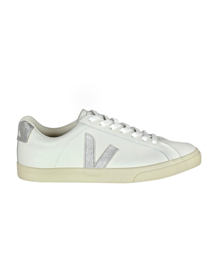 leather-sneakers-with-round-toe