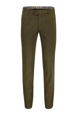 green-cotton-chino-pants