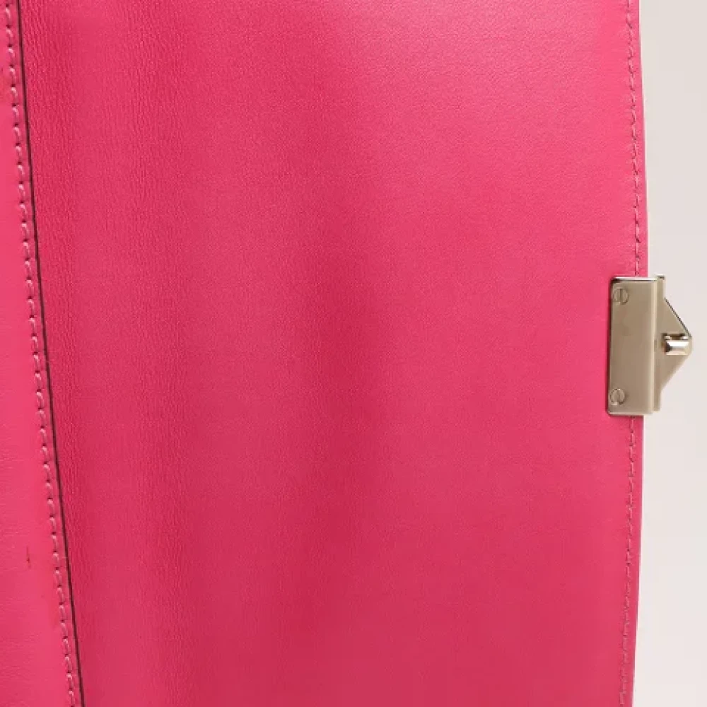 Valentino Vintage Pre-owned Leather shoulder-bags Pink Dames