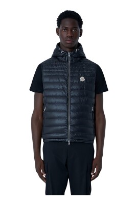 gilet-matelasse-a-capuche