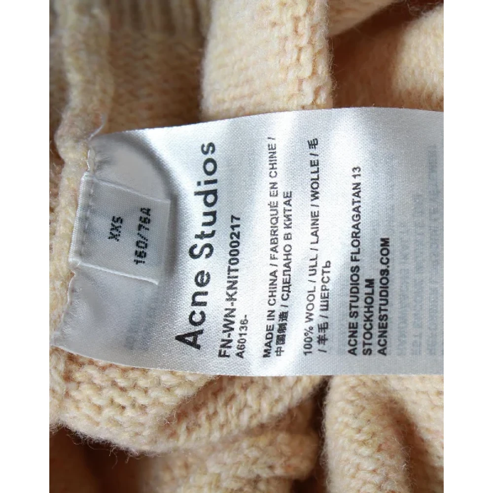 Acne Studios Pre-owned Wool tops Yellow Dames