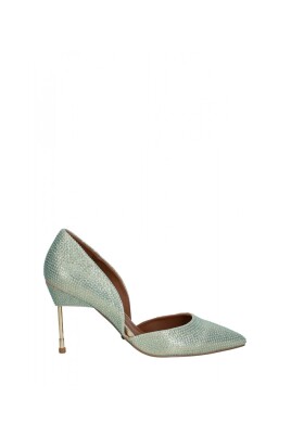 stylish-shoes-for-men-and-women