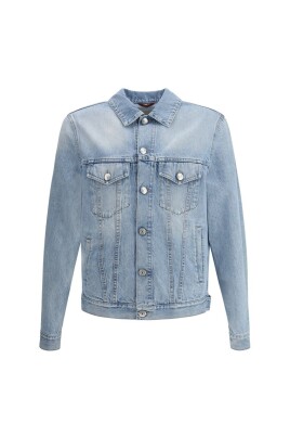 veste-en-jean-au-style-classique