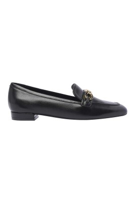 mocassins-en-cuir-noir-bout-carre