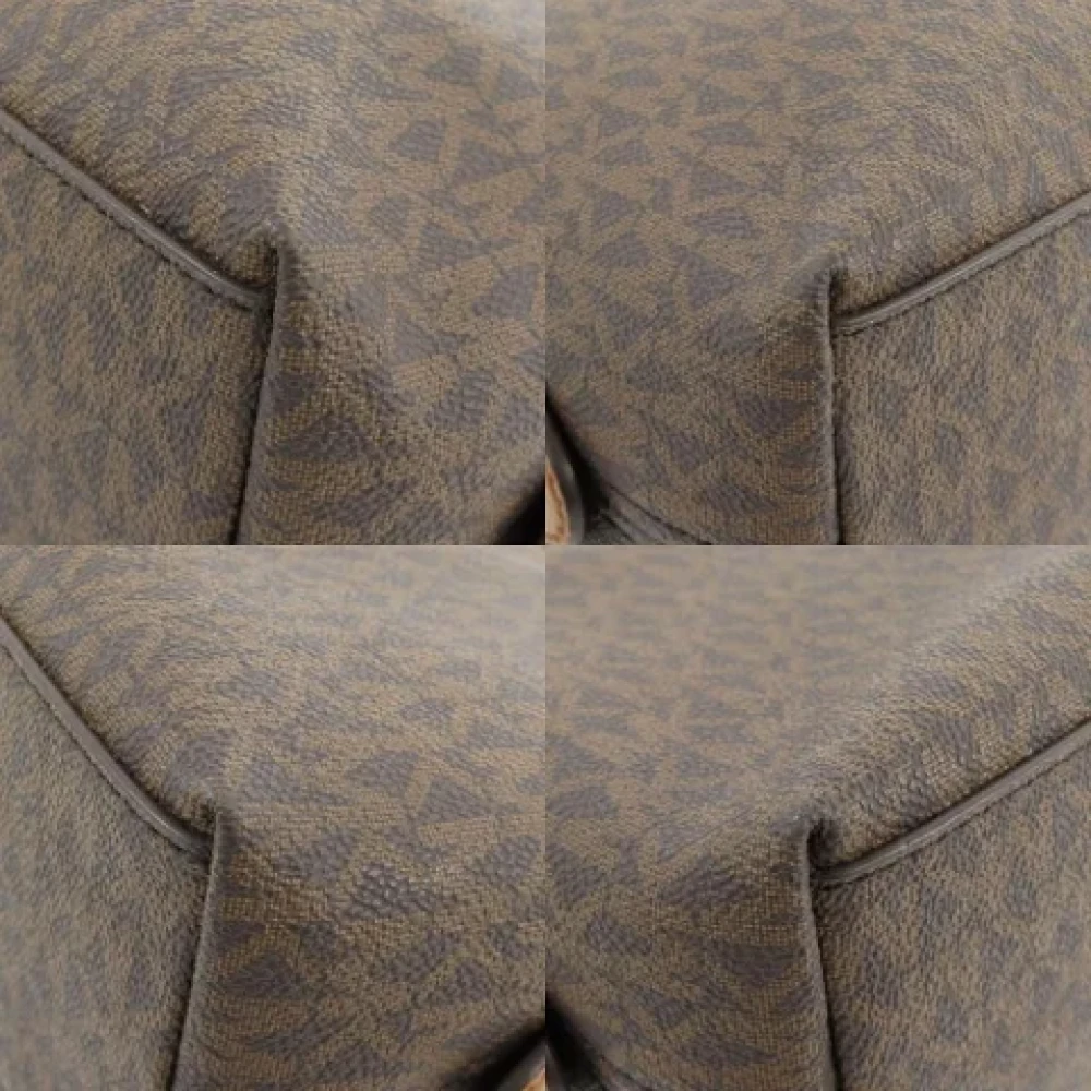 Michael Kors Pre-owned Plastic shoulder-bags Brown Dames