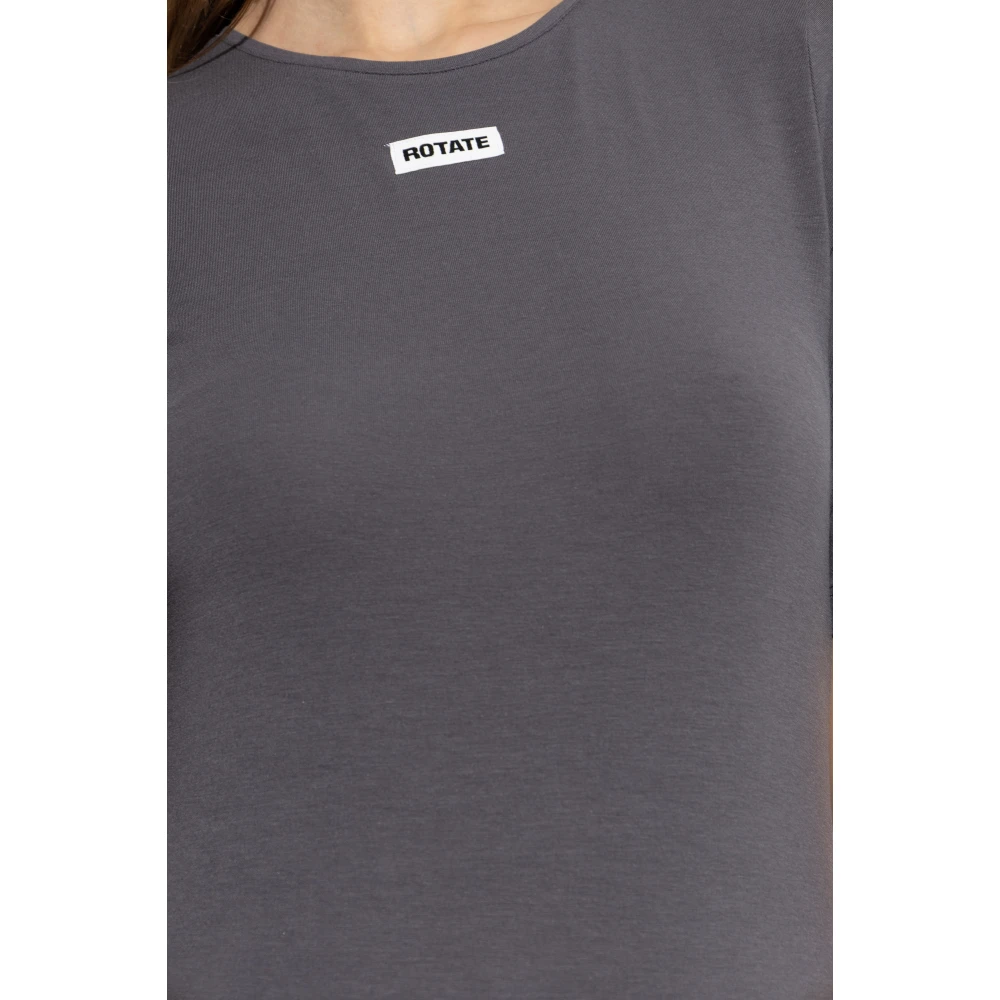 Rotate Birger Christensen T-shirt met Logo Patch Gray Dames