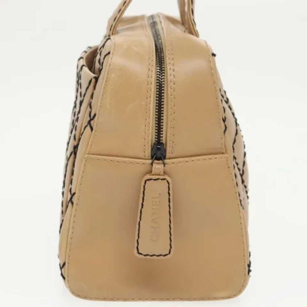 Chanel Vintage Pre-owned Leather handbags Beige Dames