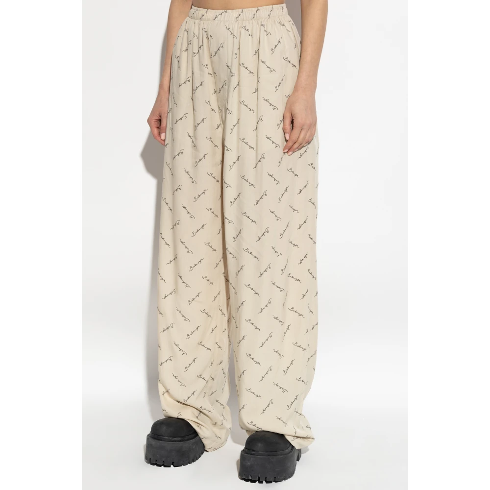Balenciaga Broek met logo Beige Dames