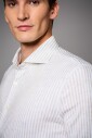 beige-gestreept-business-overhemd