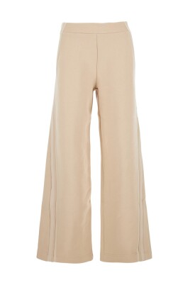 beige-cotton-trousers-with-fleece-lining